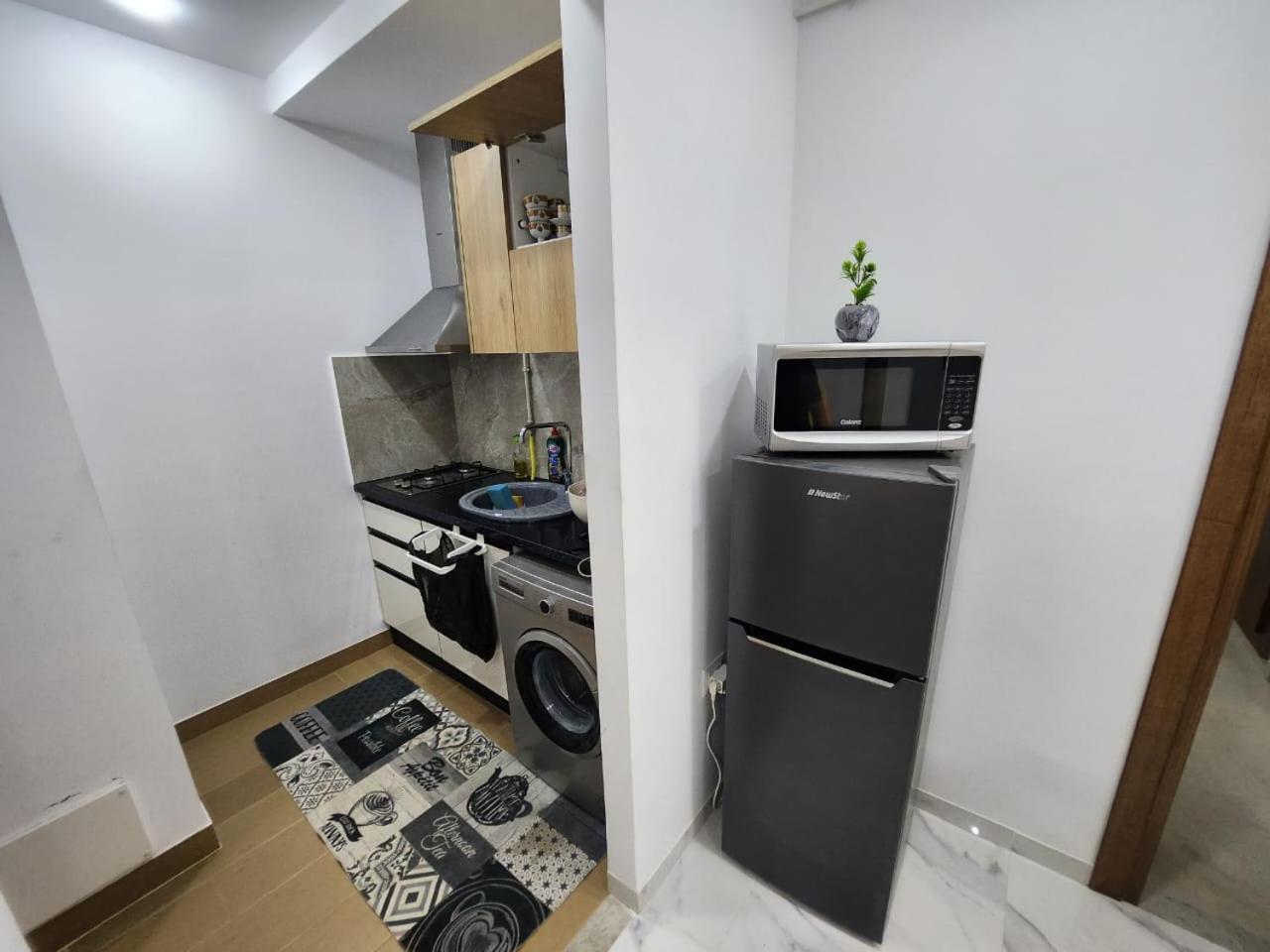 Elegant S1 Meuble Garde A Ariana -Tunis Apartment Bagian luar foto